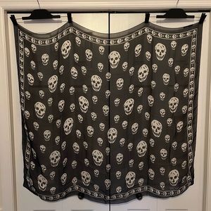 *SOLD* Original Alexander McQueen scarf from the mid 2000s. Designed by him.